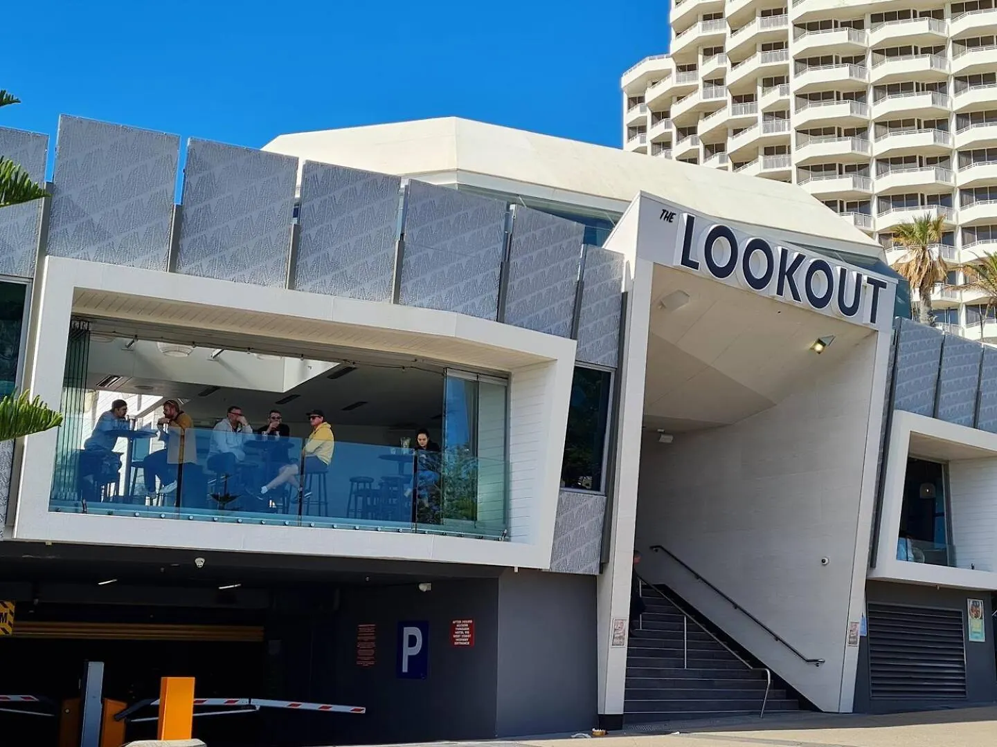 Chic 2 Bed Apartment On Scarborough Beach Perth Australien
