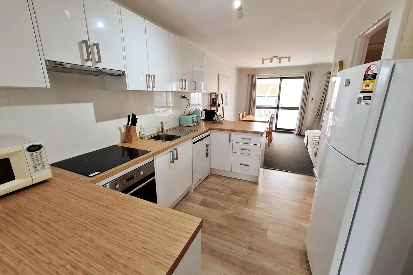 Feriehus Chic 2 Bed Apartment On Scarborough Beach Perth