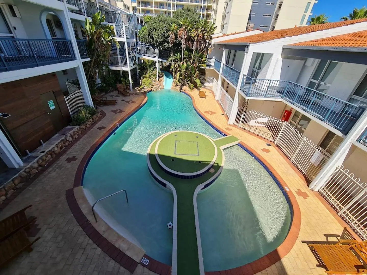 Chic 2 Bed Apartment On Scarborough Beach Perth Feriehus